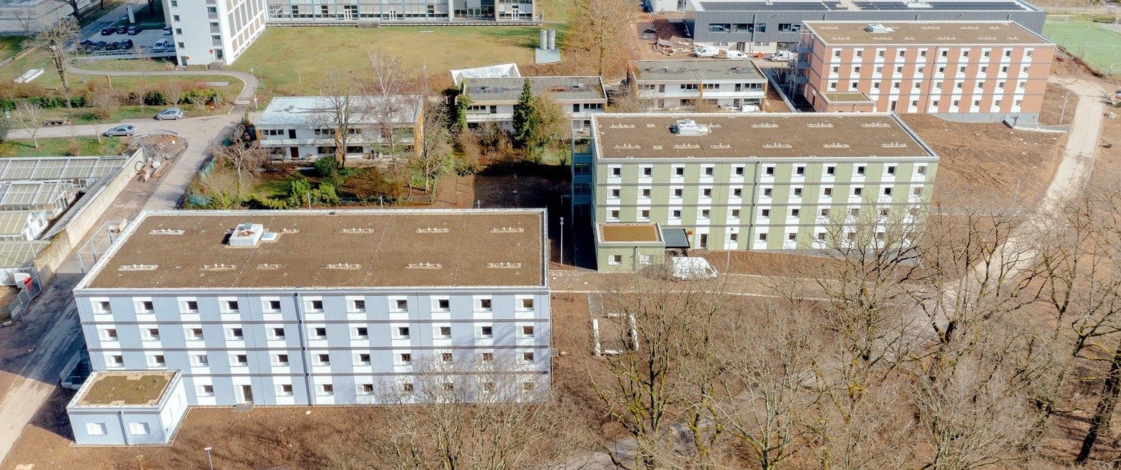 Drohnenaufnahme der neuen Studierendenwohnhäusern auf dem Unicampus Saarbrücken